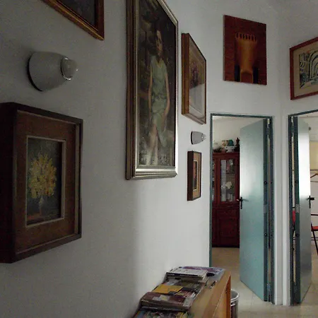 L'intrigante Alojamento de Acomodação e Pequeno-almoço 3*