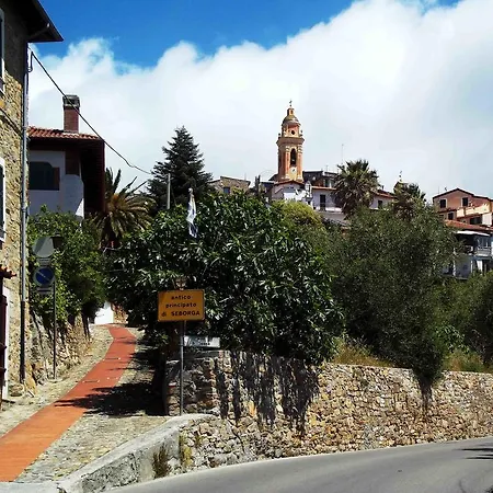 Bed & Breakfast L'intrigante 3*
