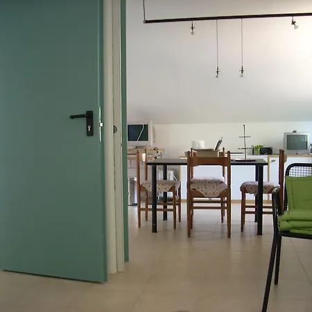 L'intrigante Alojamento de Acomodação e Pequeno-almoço